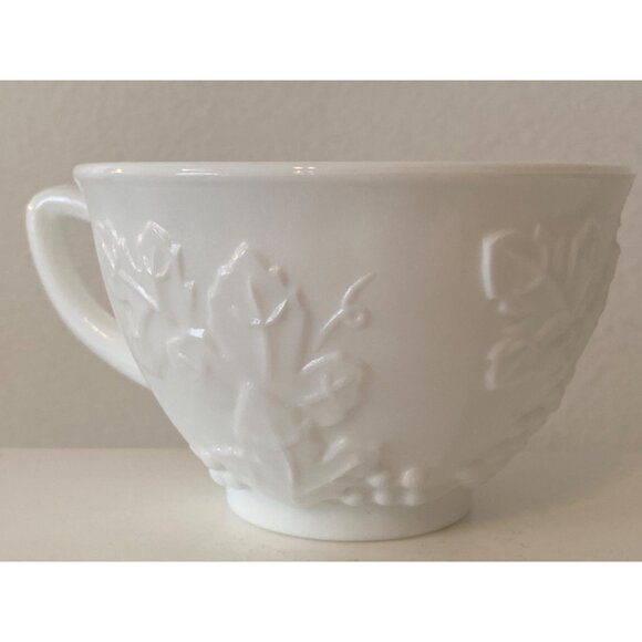 White Milk Glass Punch Tea Cup Grapes Leaves Replacement Vintage - Picture 5 of 12